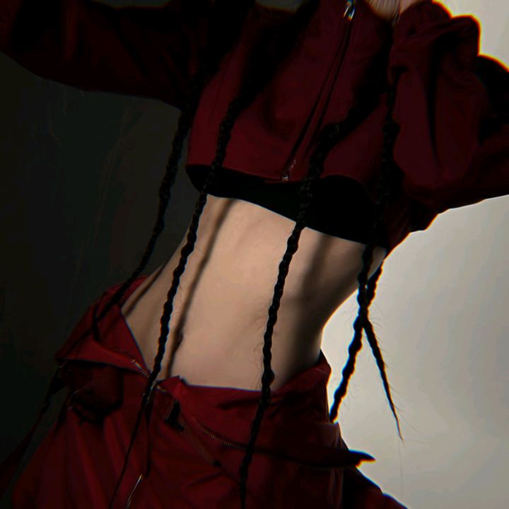 Profile Picture of `𝘙𝘢𝘺 𝘚𝘸𝘢𝘯.𓍼 (@ray.swan7) on Tiktok