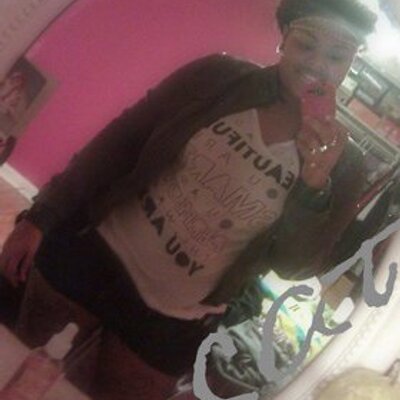 Profile Picture of Chelsie Porter (@bosscat_pie) on Twitter