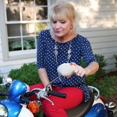 Profile Picture of Cristi Williams (@@ShadingLimelite) on Twitter