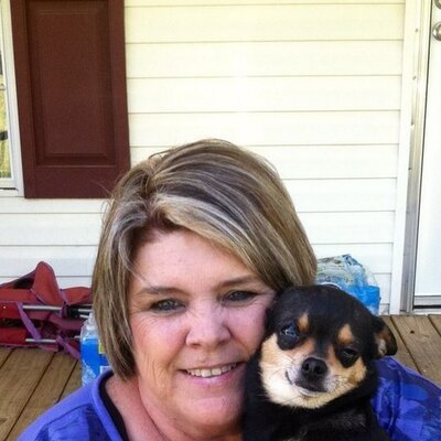 Profile Picture of Cindy Mullins (@cindymullins61) on Twitter