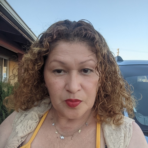 Profile Picture of Francis Salame (@francissalame) on Poshmark