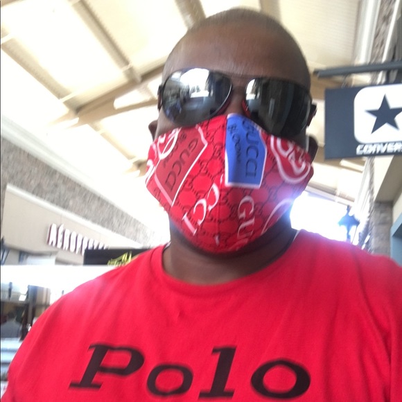 Profile Picture of Eric Ricks (@henryl1225) on Poshmark