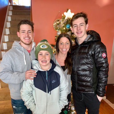 Profile Picture of Jillian Daniels (@Jillian05057153) on Twitter
