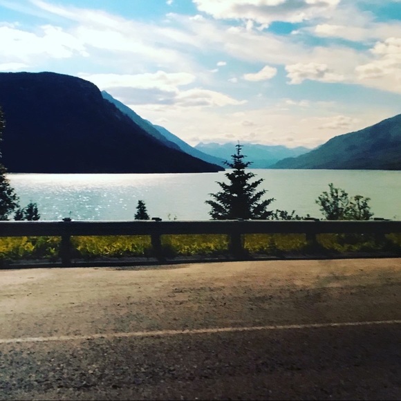 Morgan Hansmann - Poshmark Profile Picture of Morgan Hansmann (@morg_hansm) on Poshmark