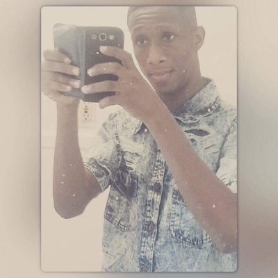 Profile Picture of Benson Kevin Racine (@Bensonderiphone) on Twitter