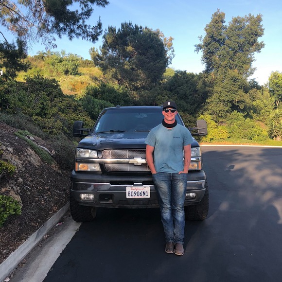 Profile Picture of Gregory Vandervort (@vandervortg) on Poshmark