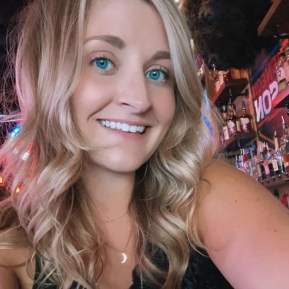Profile Picture of Jessica Revallo (@jessicax052) on Poshmark