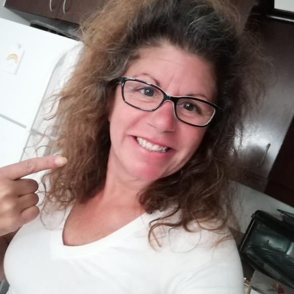 Profile Picture of Connie Rancourt (@bin_ou) on Poshmark