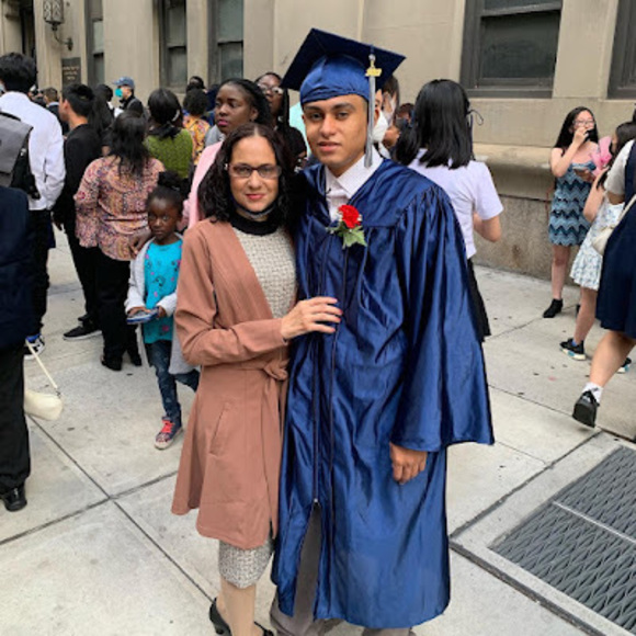 Profile Picture of Brandon Alvarez (@brandonalvar816) on Poshmark