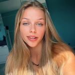 Profile Picture of ℂ𝕒𝕣𝕝𝕒 𝕂𝕦̈𝕙𝕟 (@mankya_marktherwv) on Instagram