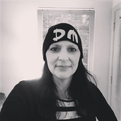 Profile Picture of Stacy (@NowJustStacy) on Twitter