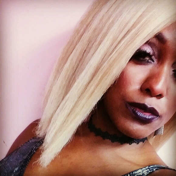 Profile Picture of Kim Daniels (@kimmiblanco88) on Poshmark