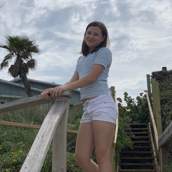 Profile Picture of Sadie Badagliacca (@sadieee237) on Poshmark