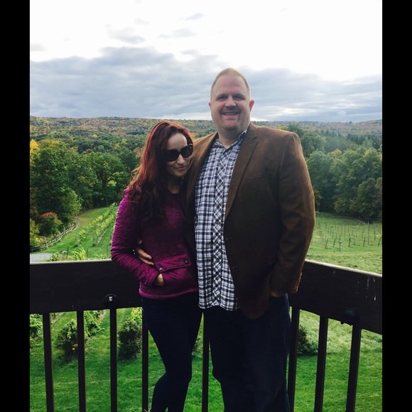 Profile Picture of Adam Dawson (@atd109) on Poshmark