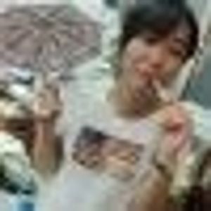 Profile Picture of Weiling Wang (@273940127) on Myspace