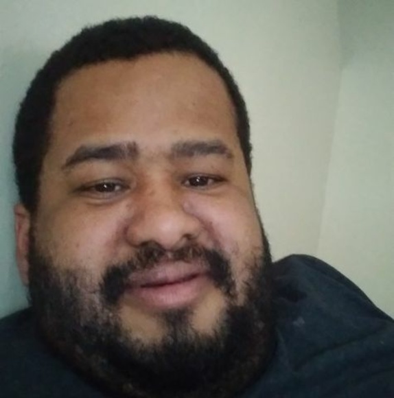 Profile Picture of Raymond James (@rjamesjr65) on Poshmark