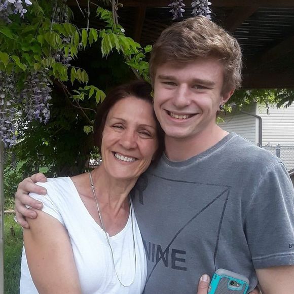 Daniela Pagliaro - Poshmark Profile Picture of Daniela Pagliaro (@danielapagliaro) on Poshmark