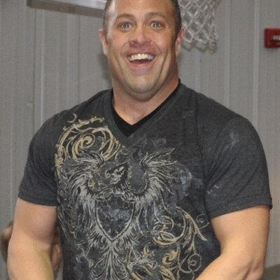 Profile Picture of Andrew Wallen (@awallen23) on Twitter