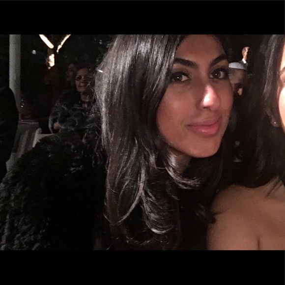 Profile Picture of Brontie Khalili (@brontiek) on Poshmark