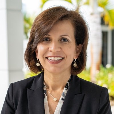 Profile Picture of Angela Nieves (@angiesnowmiami) on Twitter