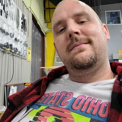 Profile Picture of Dustin Vanderpool (@Vanderpool) on Twitter