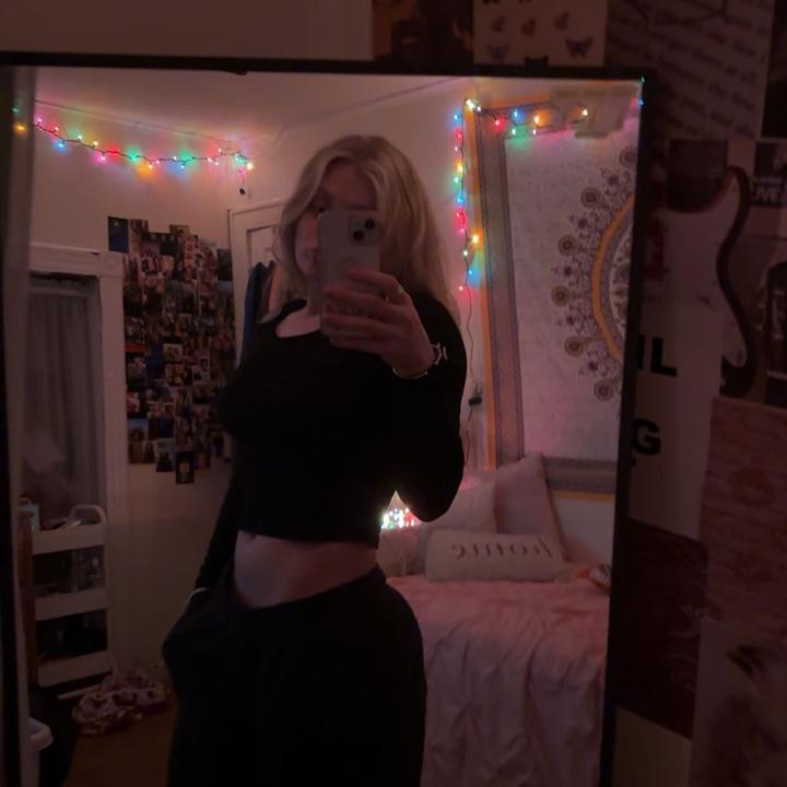 Profile Picture of Juliana Prevost (@jules_prevost06) on Tiktok