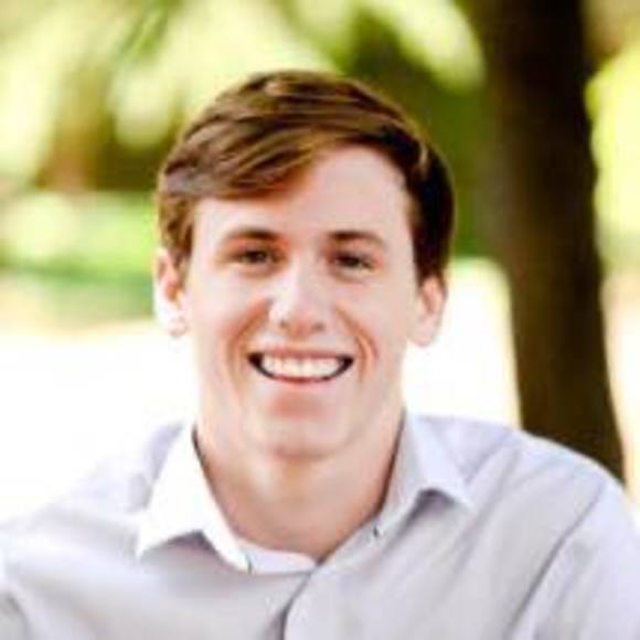 Profile Picture of Andrew Gaudette (@andrew_gaudette) on Poshmark