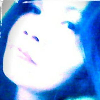 Profile Picture of Janet Serra (@JSerra72) on Twitter