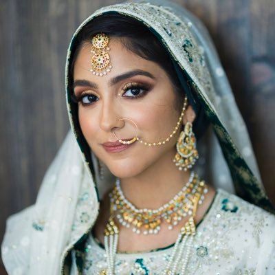 Profile Picture of Churail Awwal (@abiryani) on Twitter