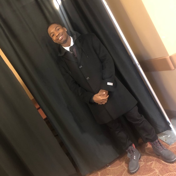 Profile Picture of Cristian Pompey (@fashion_for_low) on Poshmark