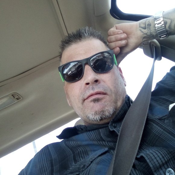 Profile Picture of Chris Price (@irishcp) on Poshmark
