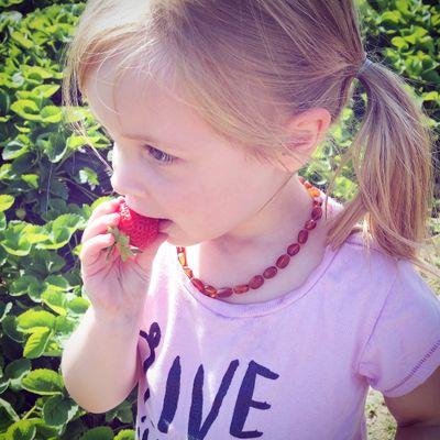 Profile Picture of Aliza Simen (@Leezy0424) on Twitter