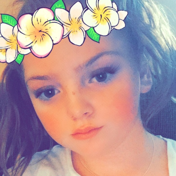 Profile Picture of Catherine Wolgemuth (@catwolgemuth_) on Poshmark