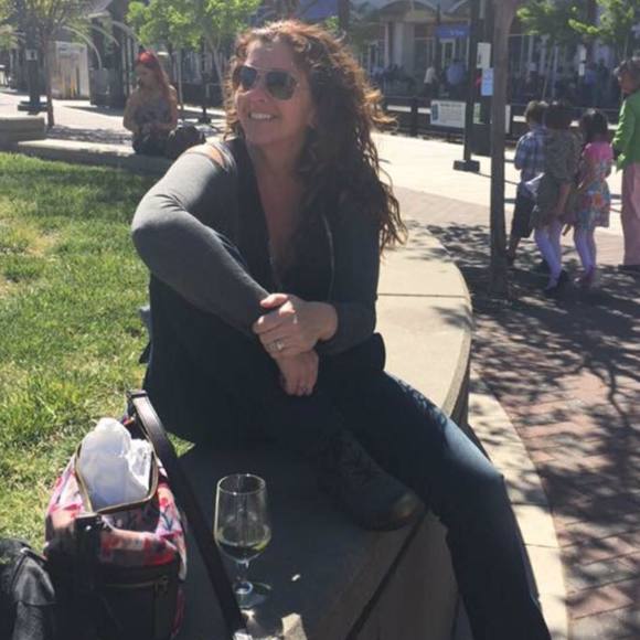 Profile Picture of Athena Ciccone kinch (@akinch1) on Poshmark