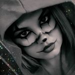 Profile Picture of Danielle Olson (@yellie_o) on Instagram