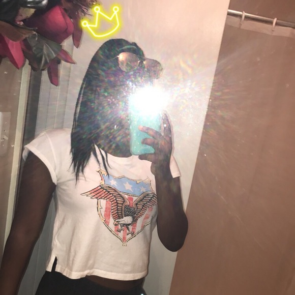 Profile Picture of Asia Foster (@hiiasiaa) on Poshmark
