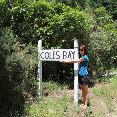 Profile Picture of Vicki Coles (@coles_vicki) on Twitter