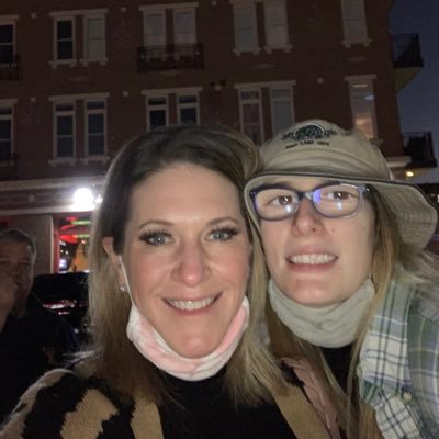 Profile Picture of Heather Hepler (@hepler_heather) on Twitter