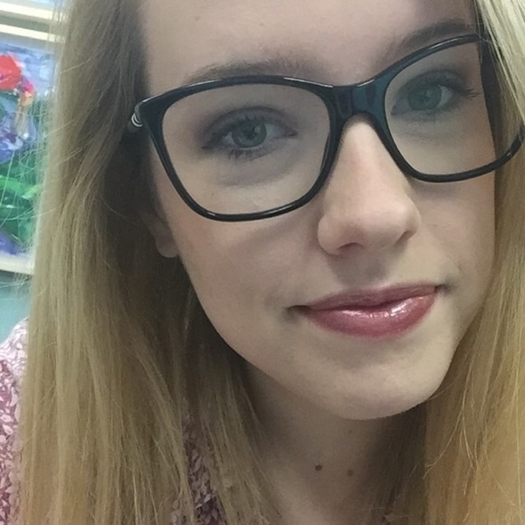 Profile Picture of Hayley Trimmier (@htrimmy) on Poshmark