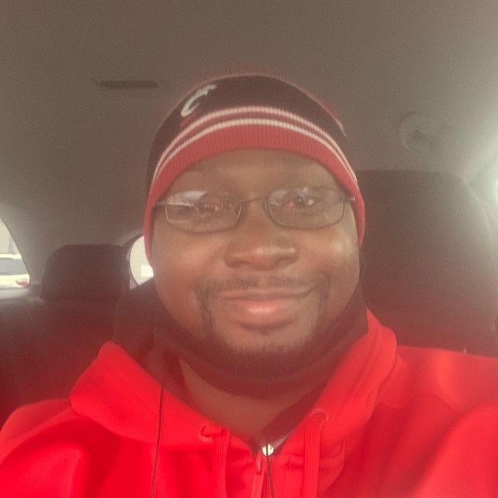 Profile Picture of Robert Craig (@robertcraig35) on Tiktok
