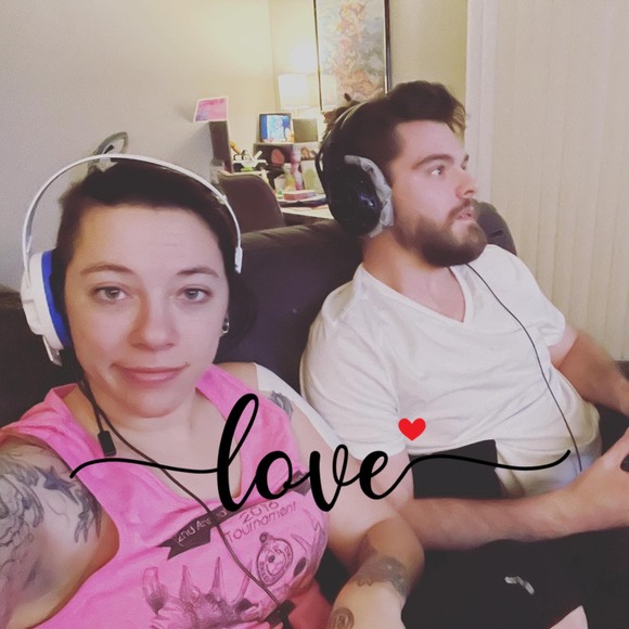 Profile Picture of Kyle-lynn Neujahr (@babykitty1030) on Poshmark