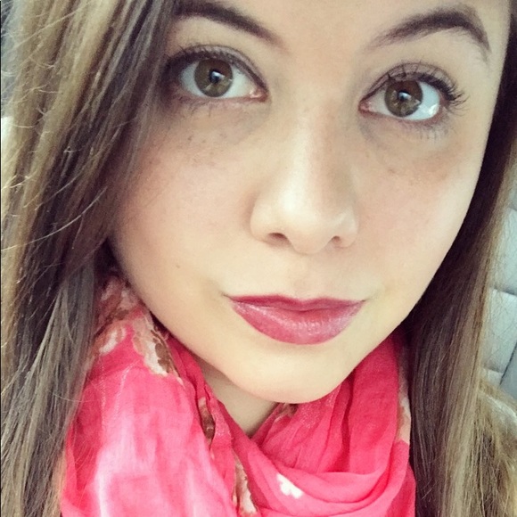 Profile Picture of Kayley Eshenaur (@eshenaur) on Poshmark