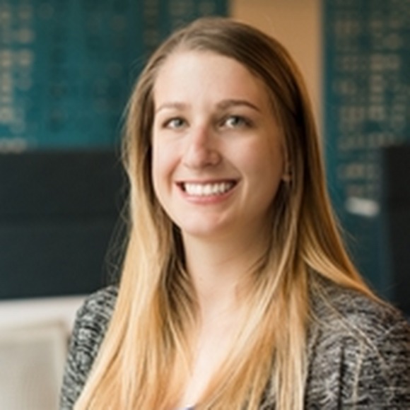 Profile Picture of Victoria Kasik (@victorianne03) on Poshmark