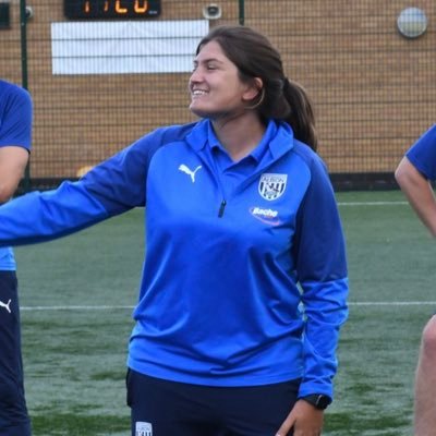 Profile Picture of Siobhan Hodgetts (@Shevs_20) on Twitter