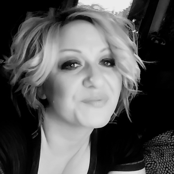 Profile Picture of Amy Davidson-harrison (@amdavidharr1981) on Poshmark
