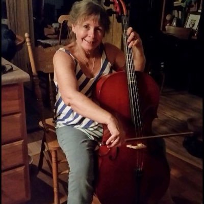 Profile Picture of Mary Cobbs Leetch (@CobbsLeetch) on Twitter