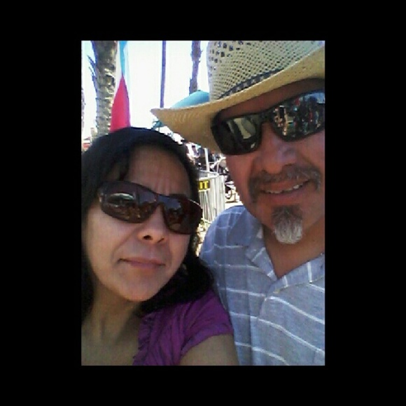 Profile Picture of Roberto Barroso (@roberto169) on Poshmark