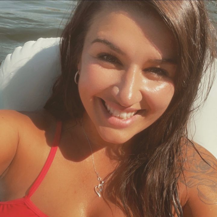 Profile Picture of Robin Bowling (@robinbowling4) on Tiktok