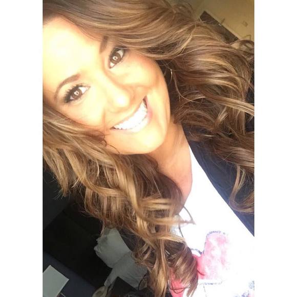 Profile Picture of Nichole Peccerilli (@nichole1486) on Poshmark