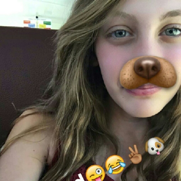 Profile Picture of Brianna Fraley (@_briannajoy_) on Poshmark